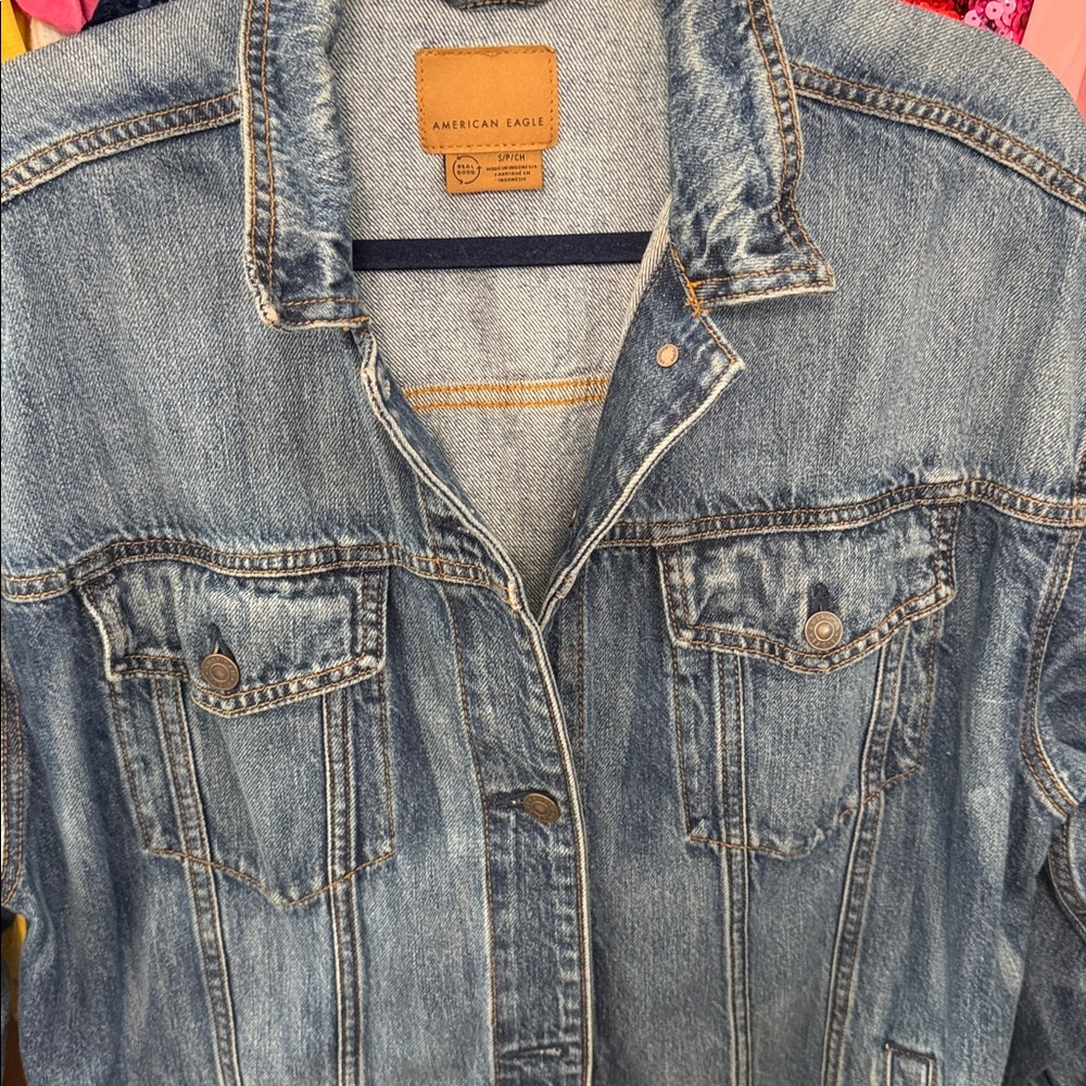 American Eagle Denim Jacket Small (oversized)